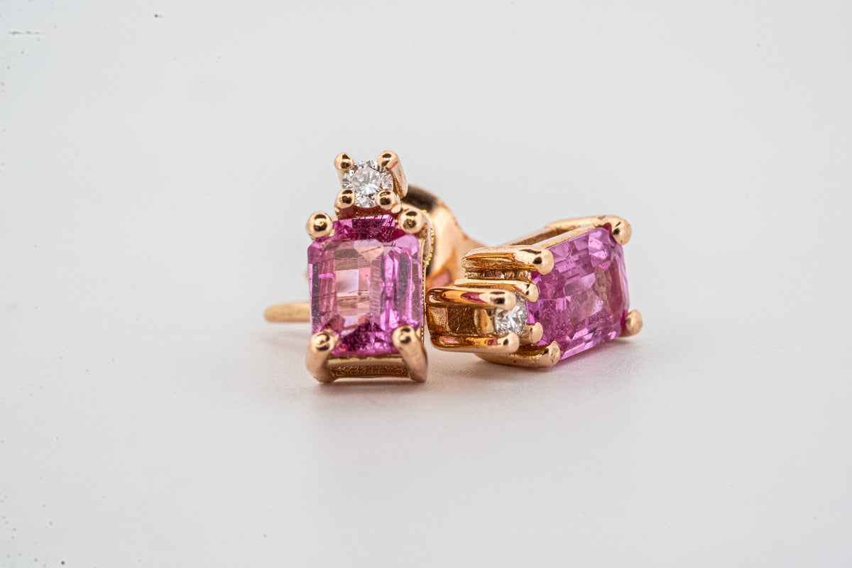 Orecchini con Zaffiro rosa